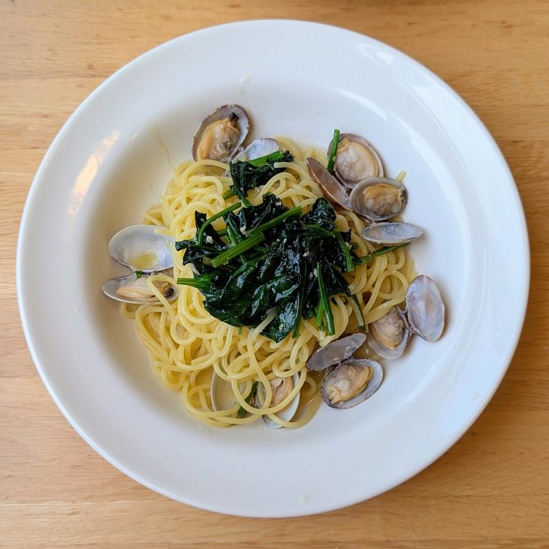 アサリとほうれん草のアーリオオーリオ(ポポラマーマ 曳舟店)