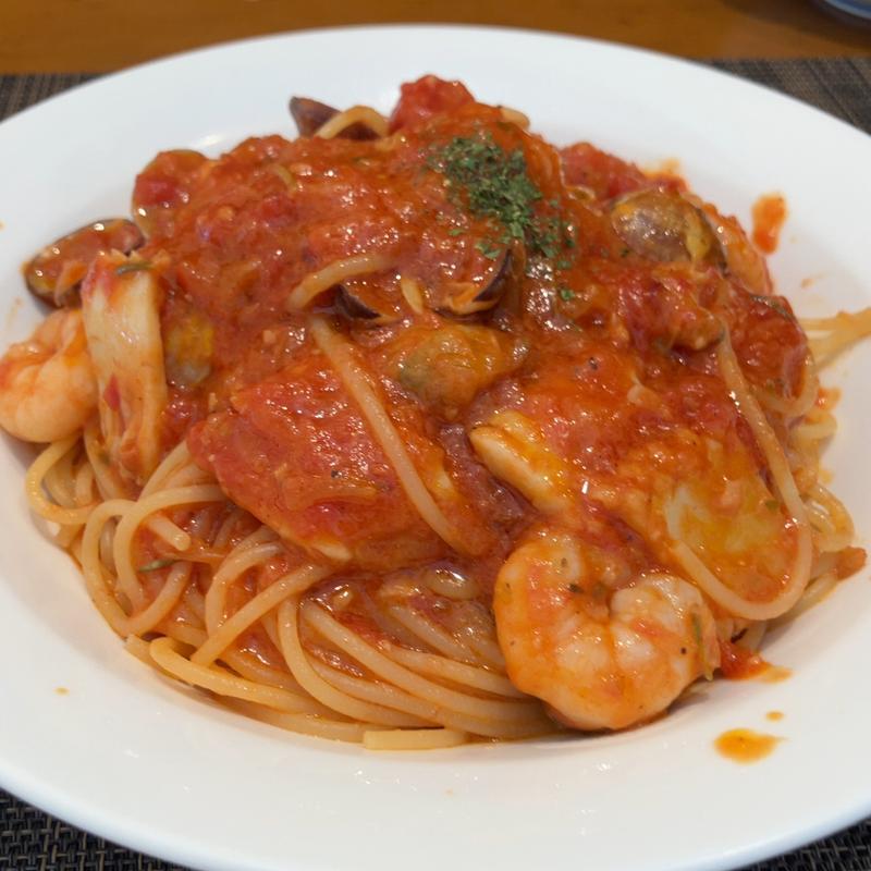 スパゲッティ ペスカトーレロッソ(トラットリア・サルサ・マーレ)