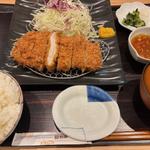 スタミナロースかつ御飯
