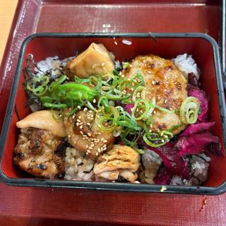 炭火焼き鶏重