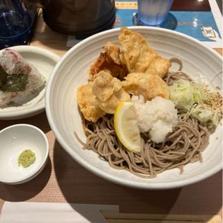 鶏天そば　おにぎり付き