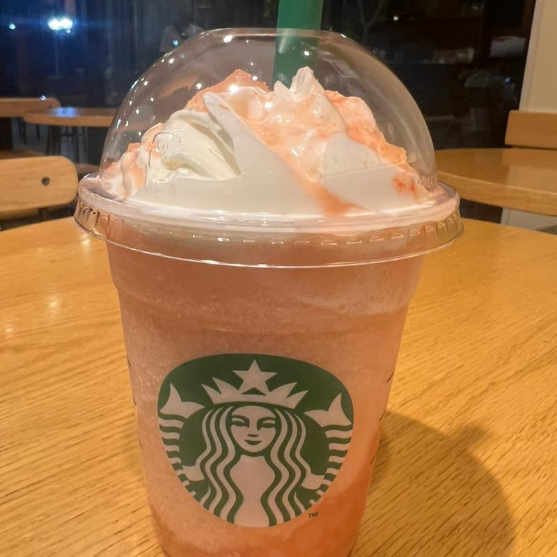 More ヘブンリー ピーチ フラペチーノ ®(スターバックスコーヒー 三木サービスエリア(上り線)店)