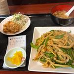 青椒肉絲定食