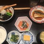 本日のお刺身と選べるメイン膳(1種)※平日ランチタイム限定価格
