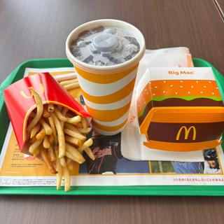 ひるマック　ビックマックセットサイズアップ