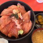 中トロ丼8枚大盛