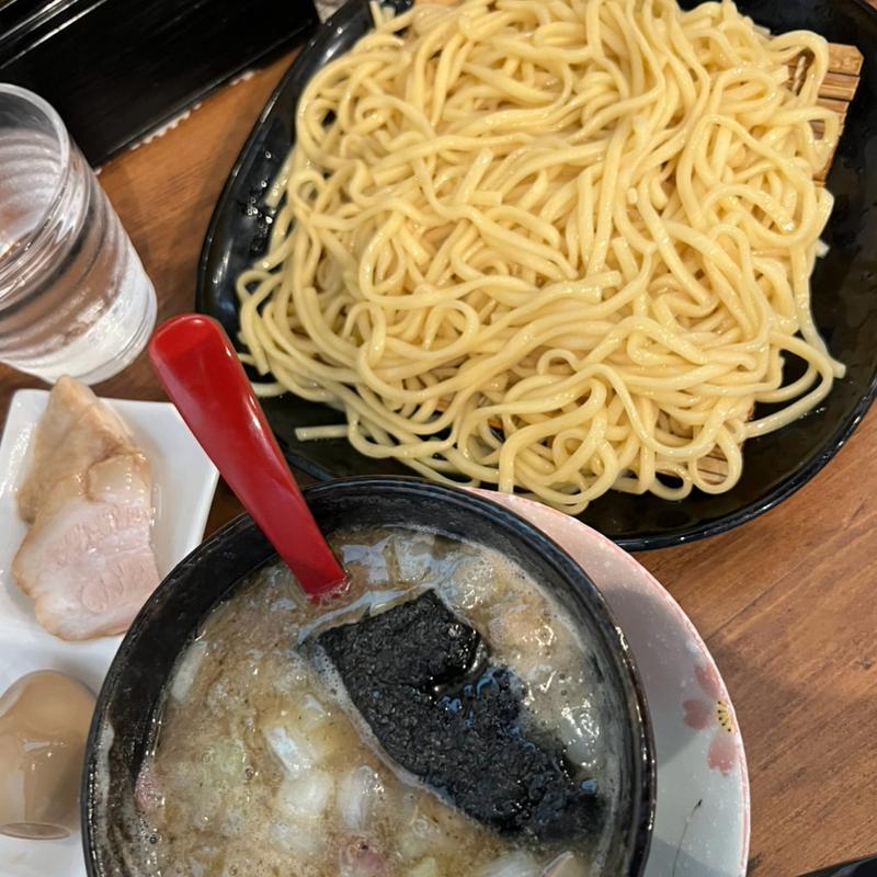 濃厚豚骨塩つけ麺　中盛330g(麺処とらたま)