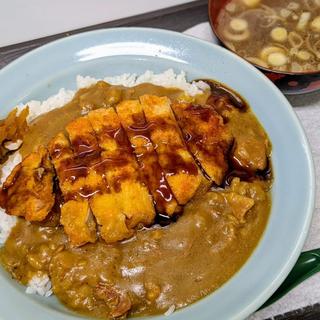 カツカレー
