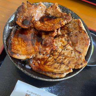 炭火焼き豚丼（中）