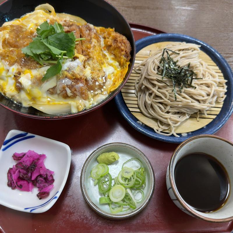 カツ丼とざる蕎麦のセット(和食麺処サガミ 知立店)