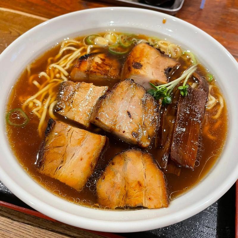 チャーシュー麺 大盛り(本格ラーメン こられん華)