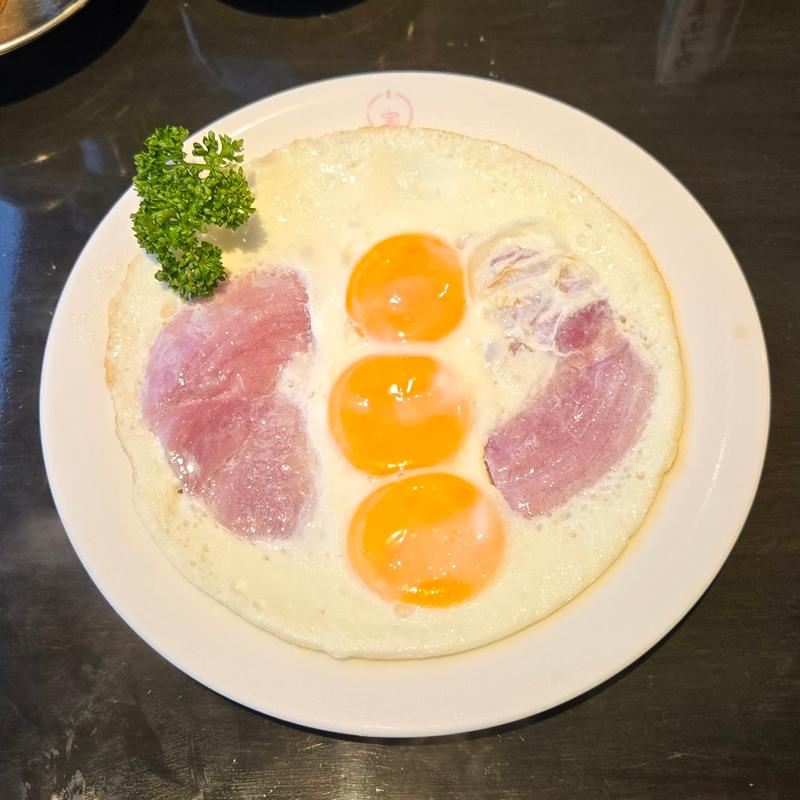 ハムエッグ(グリル 小宝 （コダカラ）)