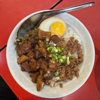 魯肉飯・麻油鶏麺(小)