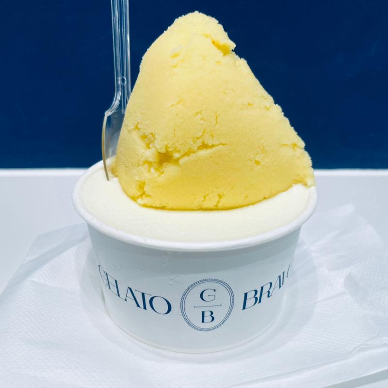 放牧ミルクと朝採れとうもろこし(GELATO BRAVO 丸ビル店)