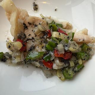 蒸し鶏の黒胡椒(梅蘭 イオンモール東久留米店 )