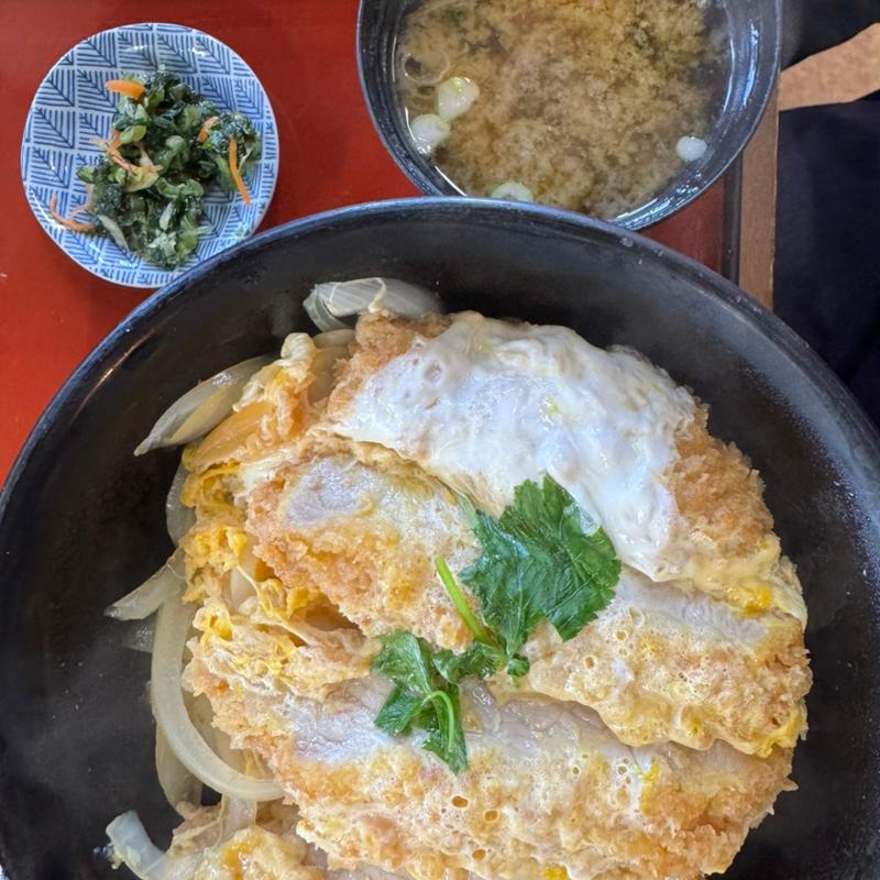 カツ重(そば処　金谷 )