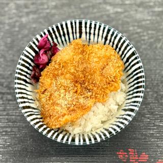 たれカツ丼