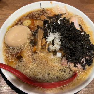 特製背脂醤油らーめん