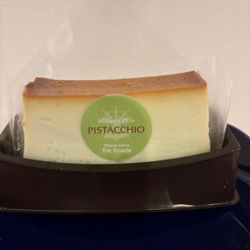 ミラノプリン　ピスタチオ(ミラノ ドルチェ トレ・スパーデ)
