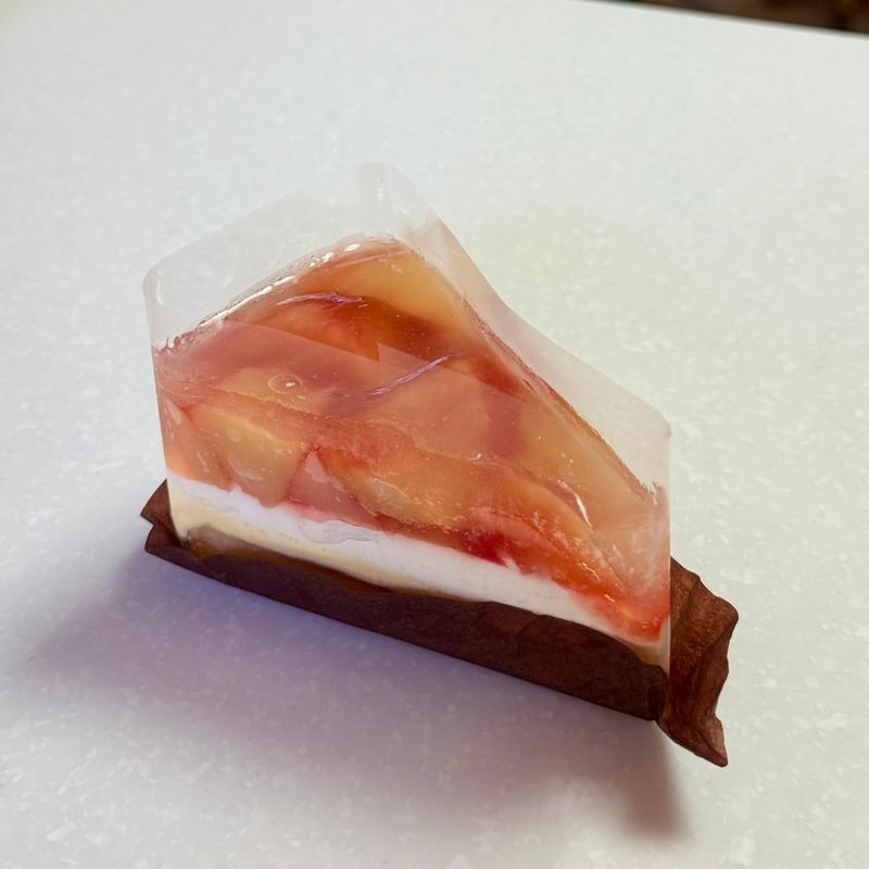 ピーチ＆ミルクケーキ(スターバックス コーヒー エキア プレミエ 和光店)