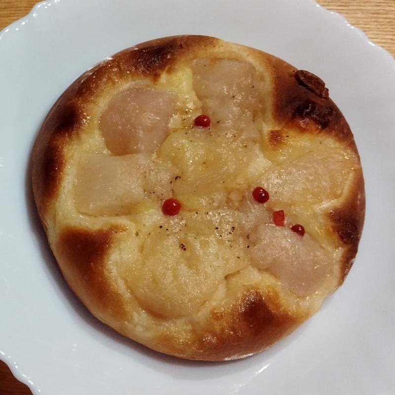 桃モッツァレラ(バックシュトゥーベ ツオップ （Backstube Zopf）)