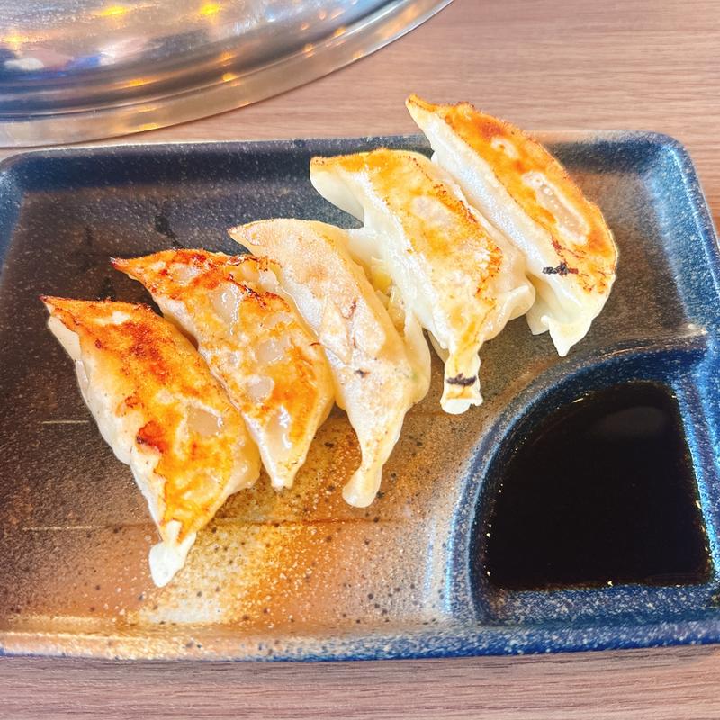 餃子(牛骨白湯ラーメンAzuma)