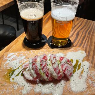トマトとモッツァレラのカプレーゼ