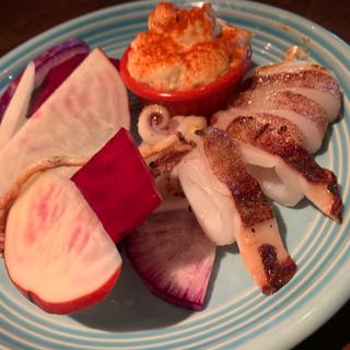 ヤリイカと野菜のアイオリ(バーマン)