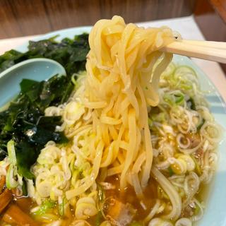 ネギ中華そば+わかめ(ニューともちんラーメン 川崎駅前店)