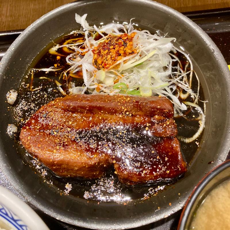 豚の角煮定食(吉野家 新横浜駅北口店)