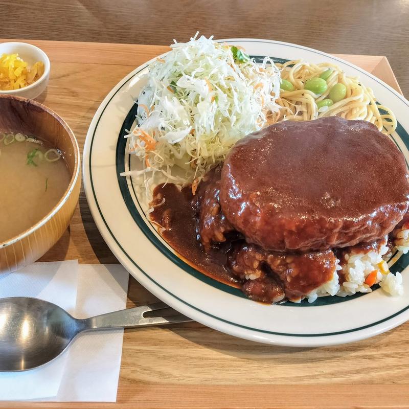 ハンバーグピラフ定食(RURAL KITCHEN)
