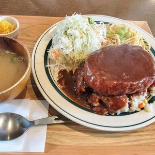 ハンバーグピラフ定食