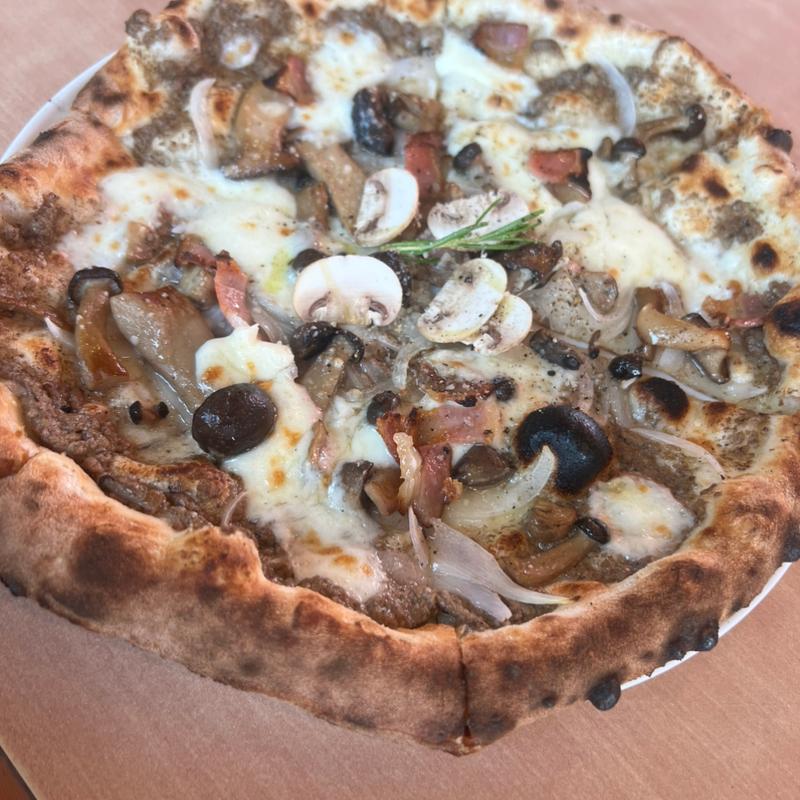 フンギ(シャレード （CHARADE）)