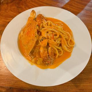 渡り蟹のトマトクリームリングイネ