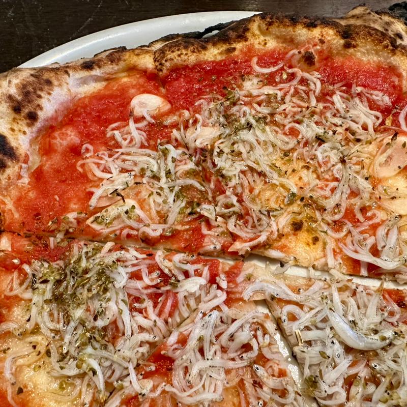 Cicinielll (ピッツェリア・エ・バール・ラ・ボラッチャ)