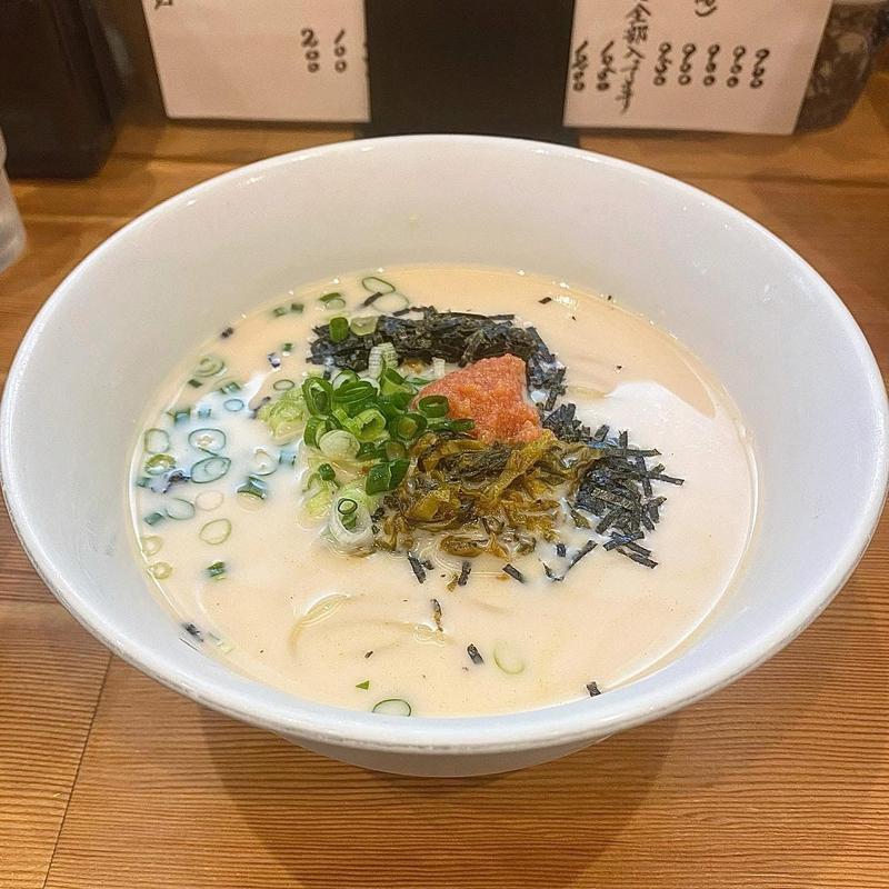 冷やし高菜明太子クリームそば おい飯 ごまかけご飯(らーめん工房 麺作)