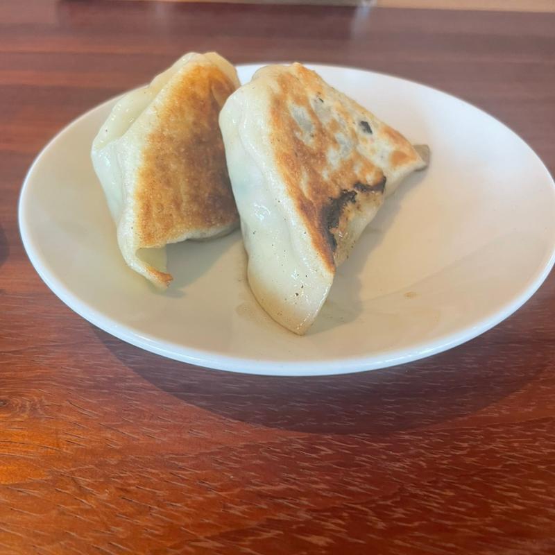 ぷっくり餃子2個(口福)