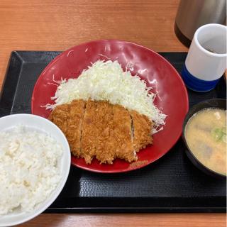 ロースカツ定食