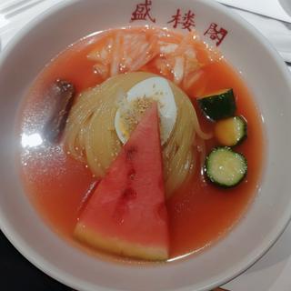 盛楼閣冷麺