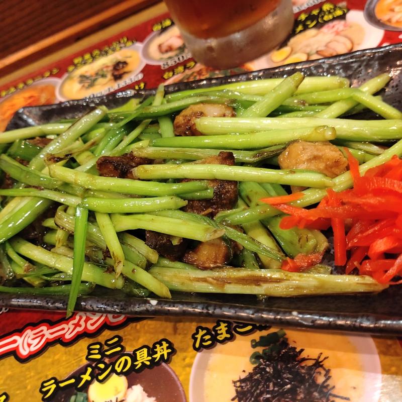 ニラチャーシュー炒め(ラーメン華小屋 幕張本郷店)