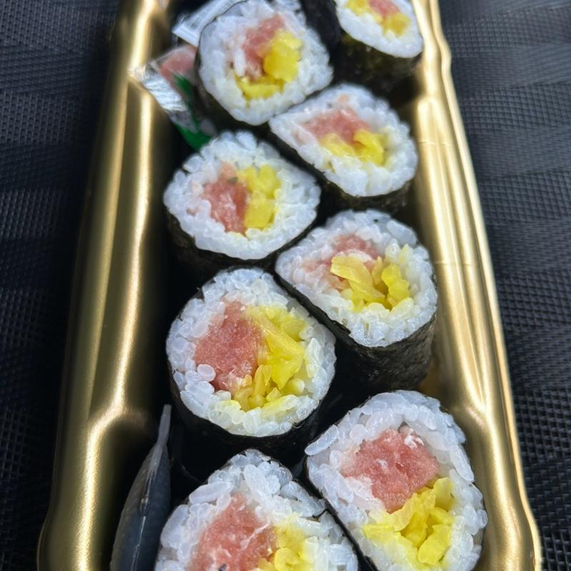 まぐたく巻き(大起水産回転寿司 京都伏見店 )