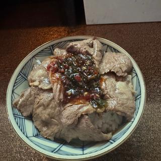 肉飯 ハラミ にらダレ