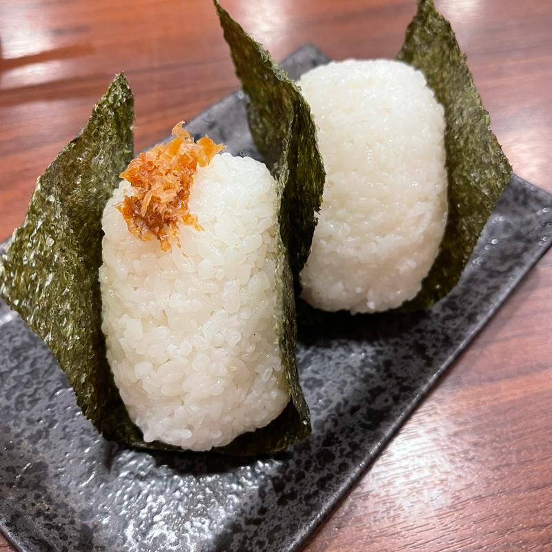 おにぎり(三好弥鶏料理)