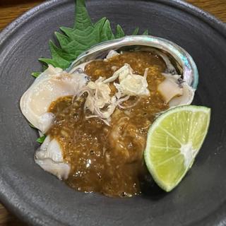 アワビの肝醤油あえ(よもぎ)
