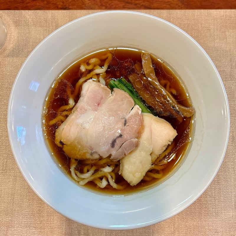 醤油ラーメン(手打ち カドワキ)