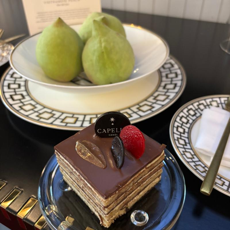 チョコレートケーキ(Capella Hanoi)