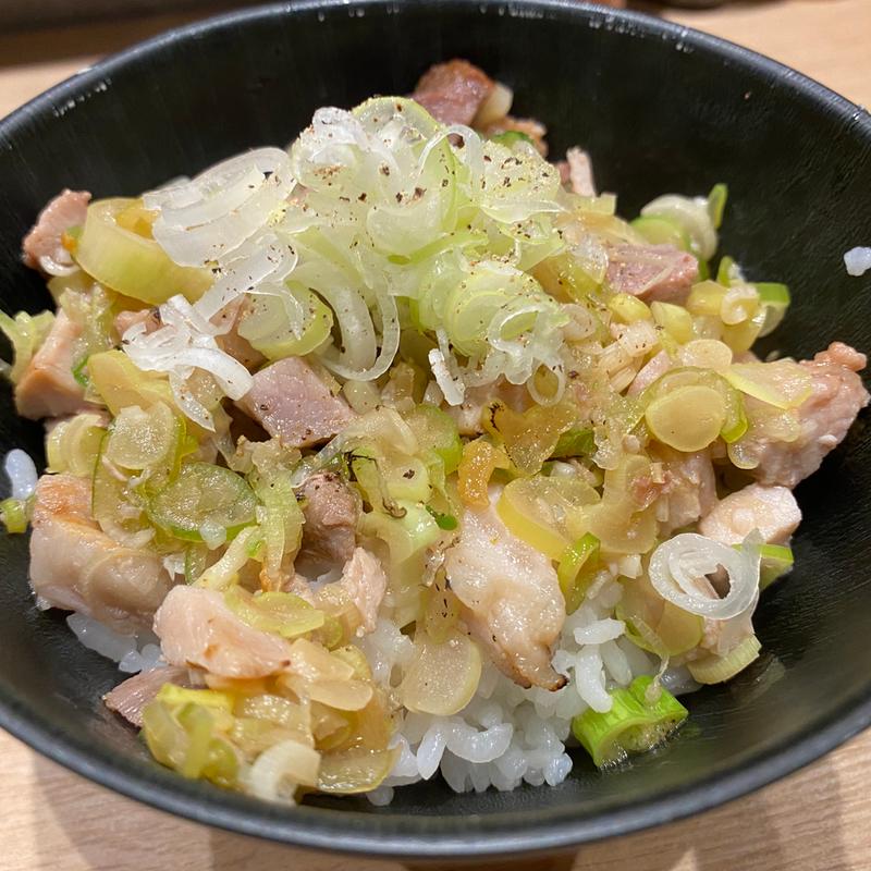 チャーシュー丼(博多鶏soba 建 TATERU（たてる）)