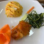 フライドチキンとチャーハン