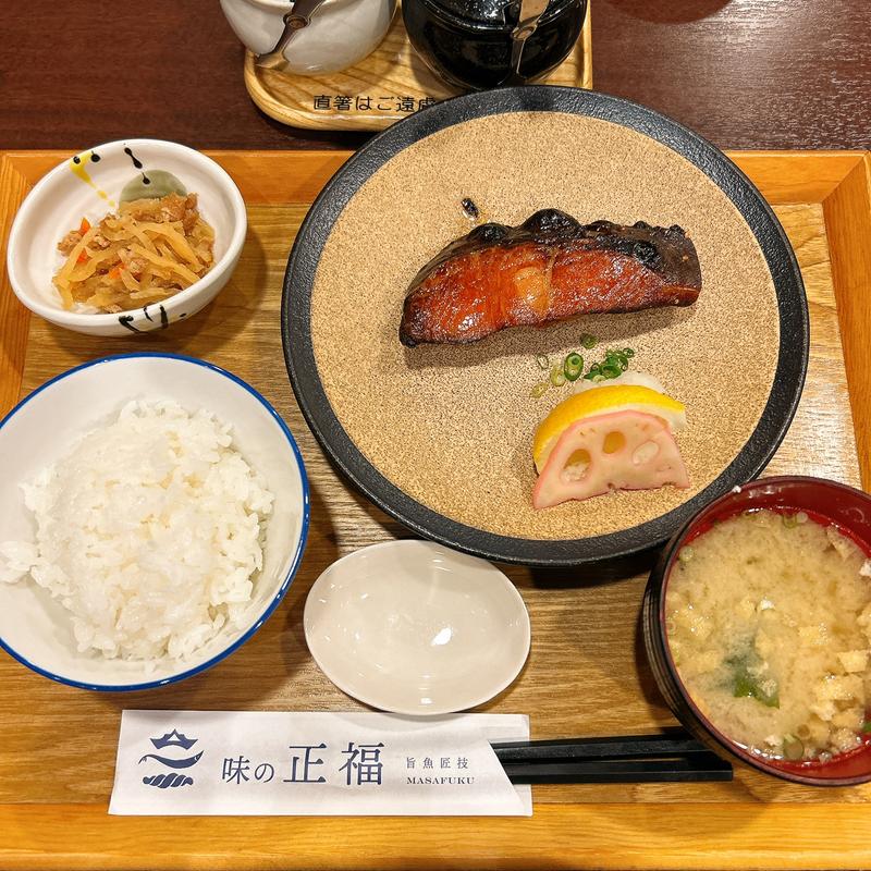 銀鱈のみりん焼き定食(味の正福)