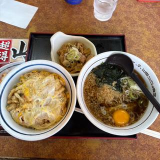 超得山田セット(山田うどん食堂 弥平店 )